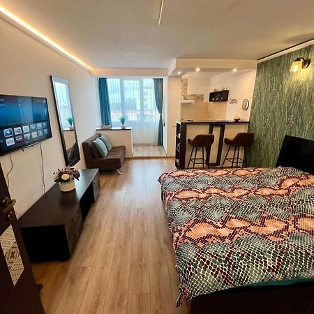 2 Venturo Victoriei Wi-Fi Self Check-In Appartement Braşov Buitenkant foto